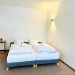 Kastanien Apartment- 4 Personen- Waschmaschine- Parkplatz *