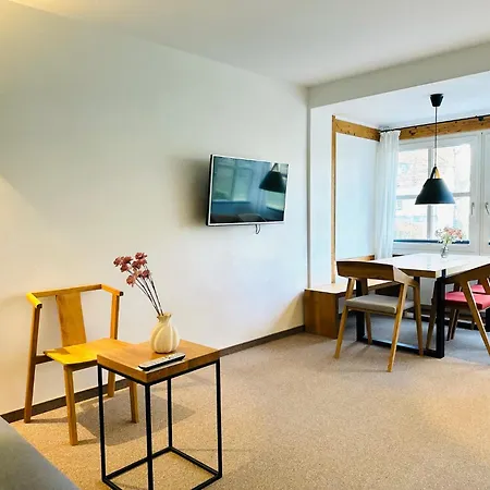 Kastanien Apartment- 4 Personen- Waschmaschine- Parkplatz