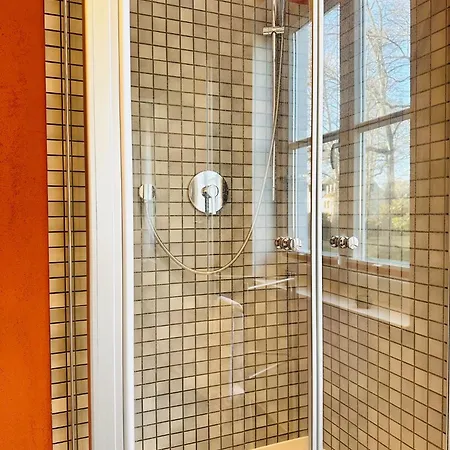 Kastanien Apartment- 4 Personen- Waschmaschine- Parkplatz