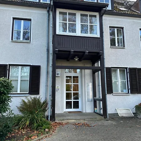 Kastanien Apartment- 4 Personen- Waschmaschine- Parkplatz شقة *