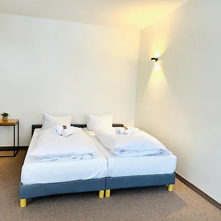 Kastanien Apartment- 4 Personen- Waschmaschine- Parkplatz *